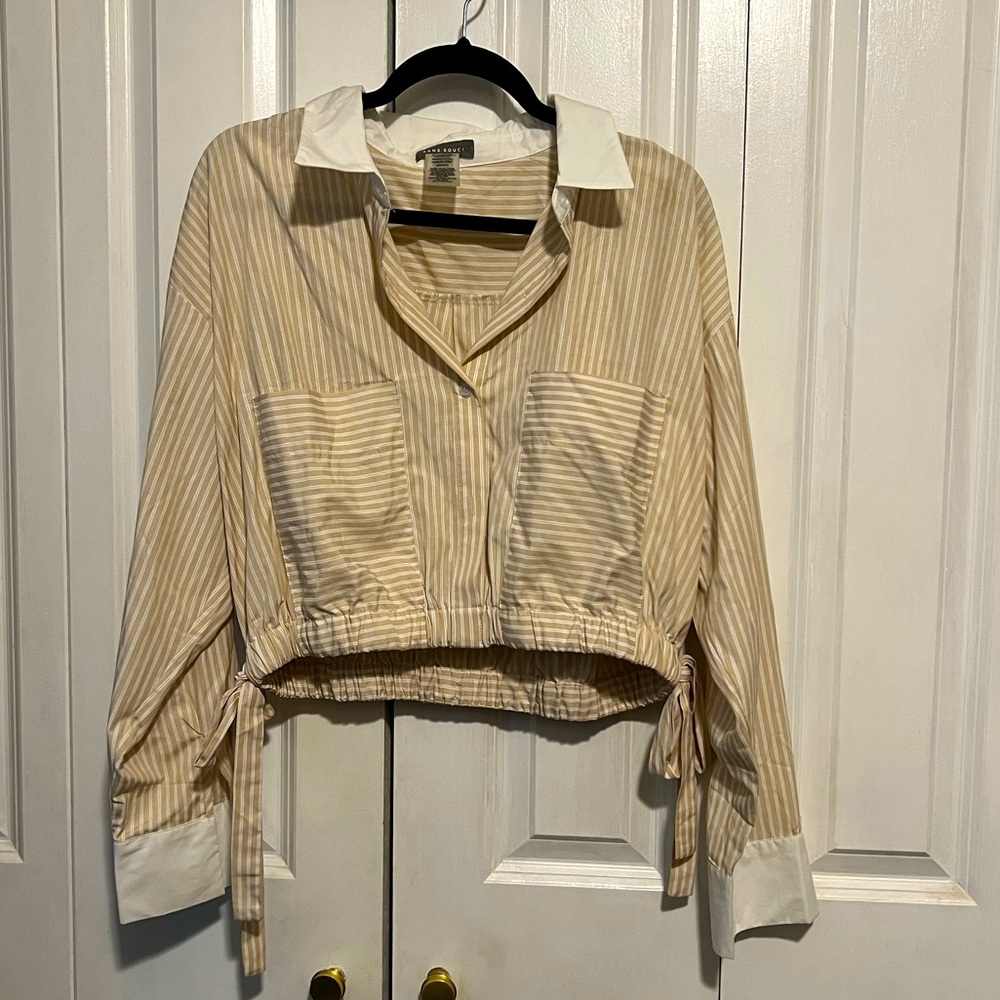 San Souci size XL cropped shirt
